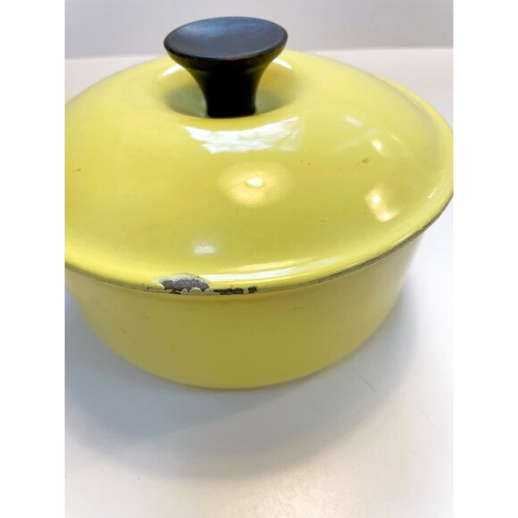 Vintage Le Creuset Wooden Handled Saucepan with Lid - Picture 9 of 12